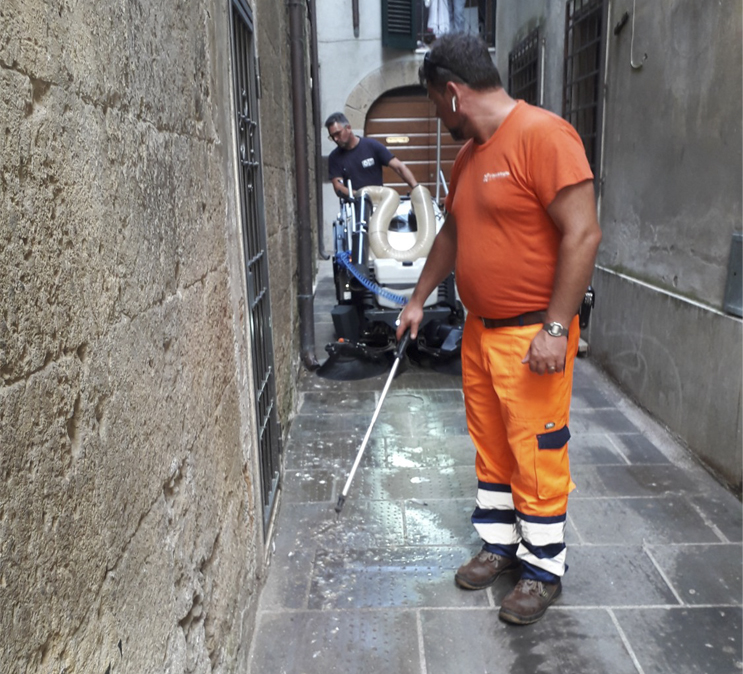 mp-ht_maxwind-per-rimozione-guano mp-ht_maxwind-per-rimozione-guano