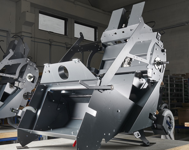 mp-ht_spazzatrici-metal-frame_lavorazione_d mp-ht_spazzatrici-metal-frame_lavorazione_d