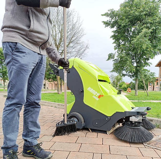handy-e-plus-cross_kehrmaschine handy-e-plus-cross_kehrmaschine